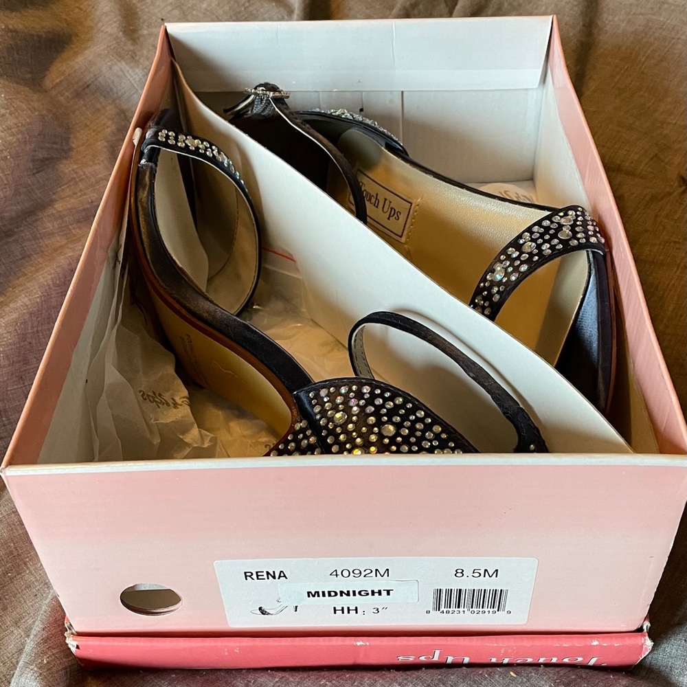 Touch Up Navy Rhinestone Heels - Picture 4 of 4